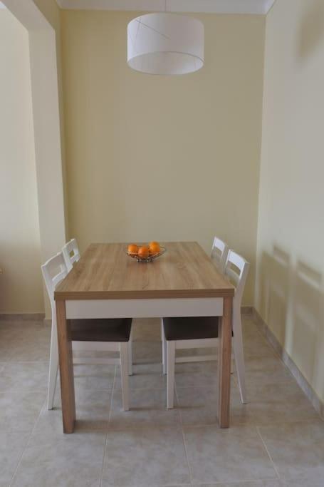 Apartment In The Center Of Carvoeiro With Terrace Esterno foto